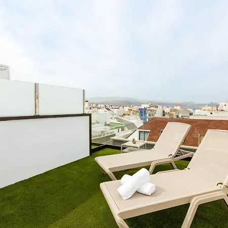 Luxury Penthouse With Jacuzzi La Strada * Las Palmas de Gran Canaria