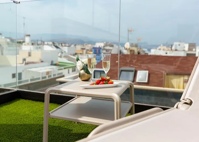 Luxury Penthouse With Jacuzzi La Strada Appartamento *