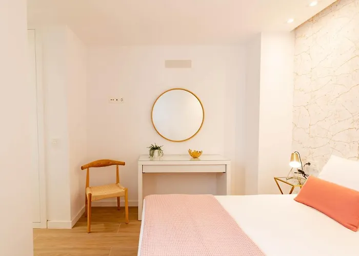 Luxury Penthouse With Jacuzzi La Strada *