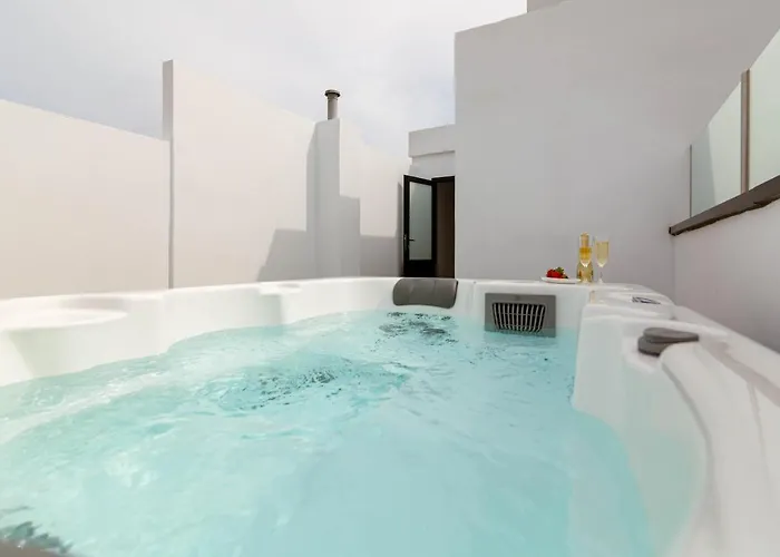Luxury Penthouse With Jacuzzi La Strada Las Palmas de Gran Canaria